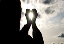 龙8体育：马卡：墨西哥老虎尚未报价科雷亚，马竞向他提供年续约合同.